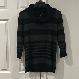 Cable & Gauge Sweater Striped Turtleneck